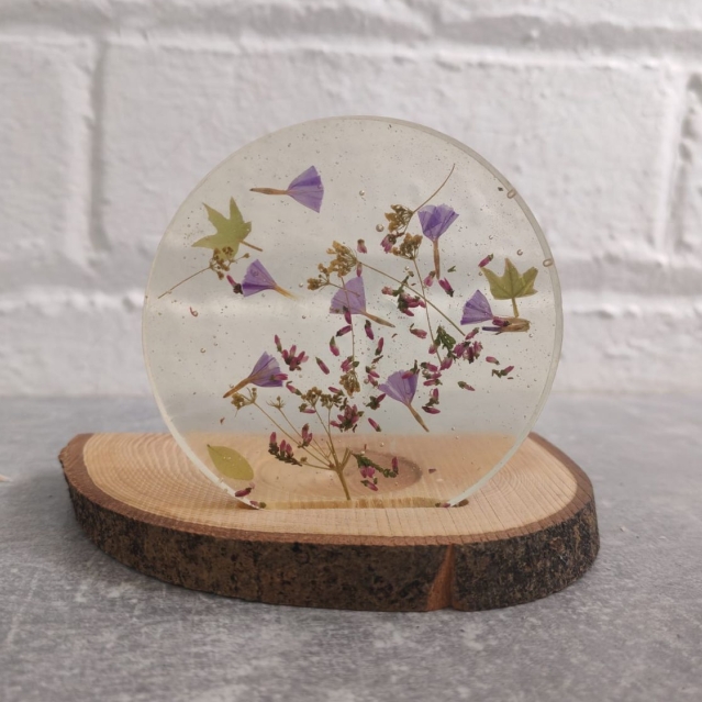 Resin flower arrangment 